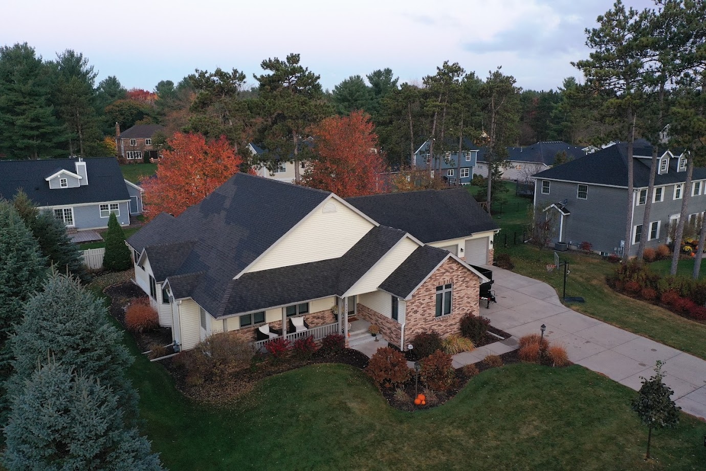 Residential Roofs and Replacements in the Eau Claire and Western Wisconsin Area